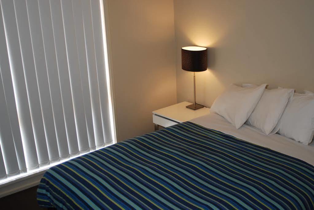 Melton Motor Inn And Apartments Dış mekan fotoğraf